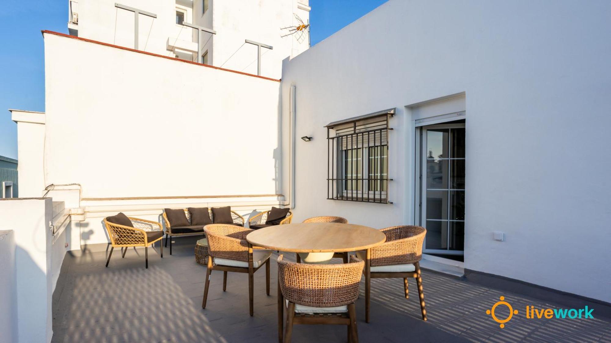 Terrace By Livework Apartament